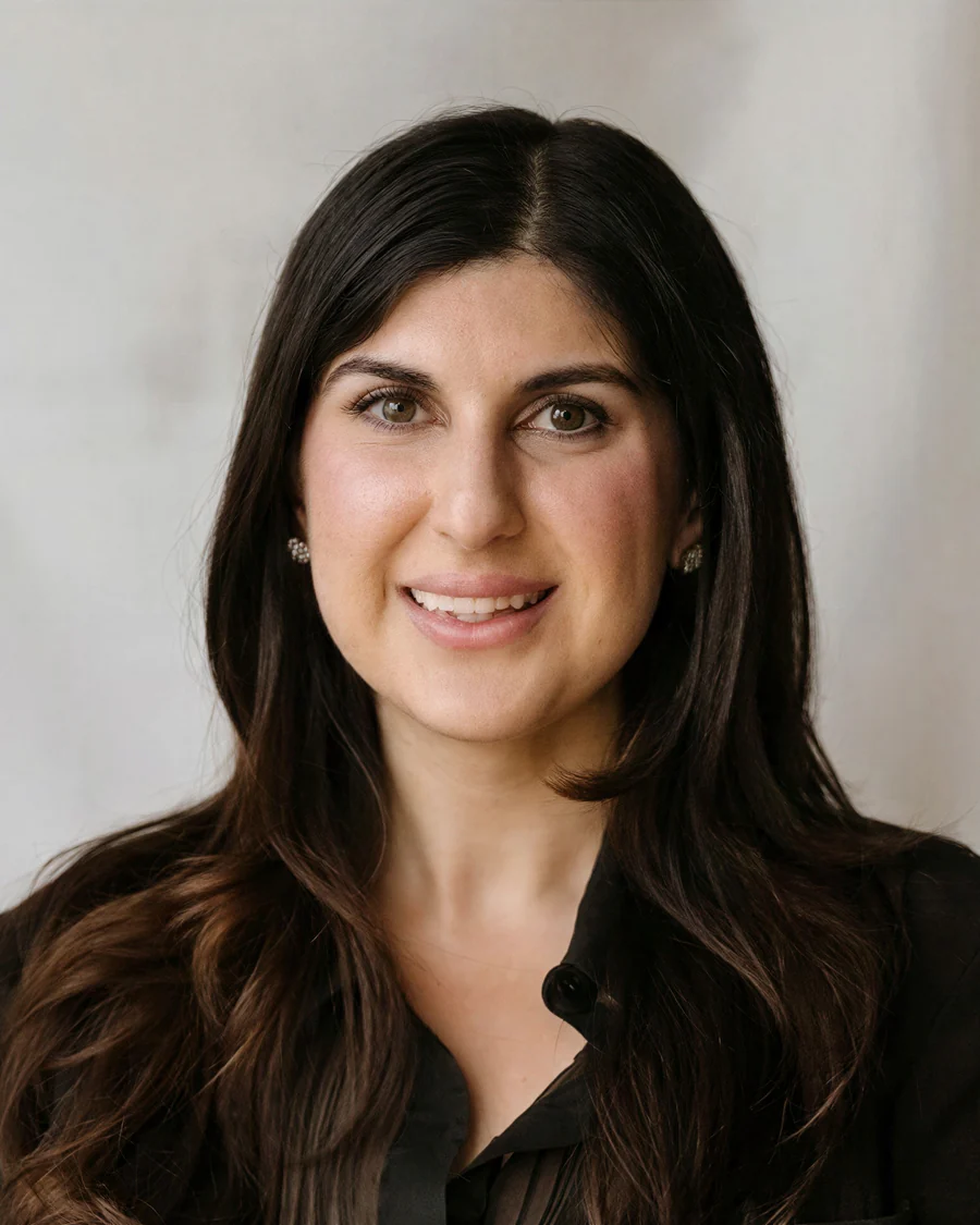 Dr. Nahreen Aref